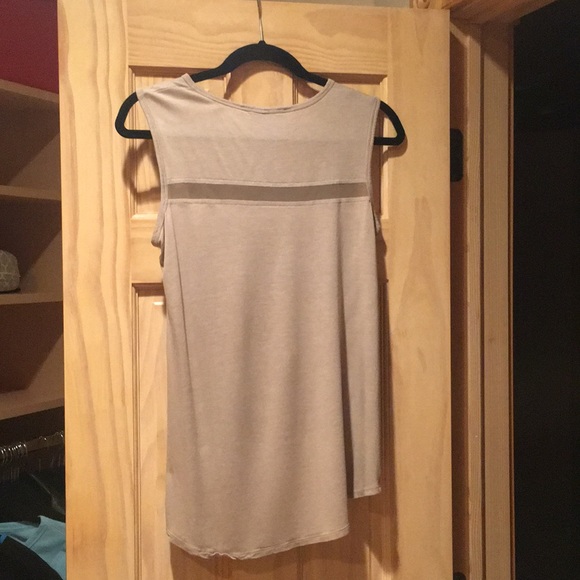 BcbgMaxAzria top - Picture 3 of 3